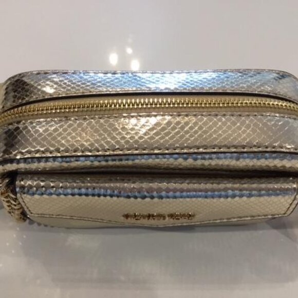 Michael Michael Kors Maisie Metallic Gold 2 in 1 Camera Crossbody Bag NWT $498 - Picture 5 of 12